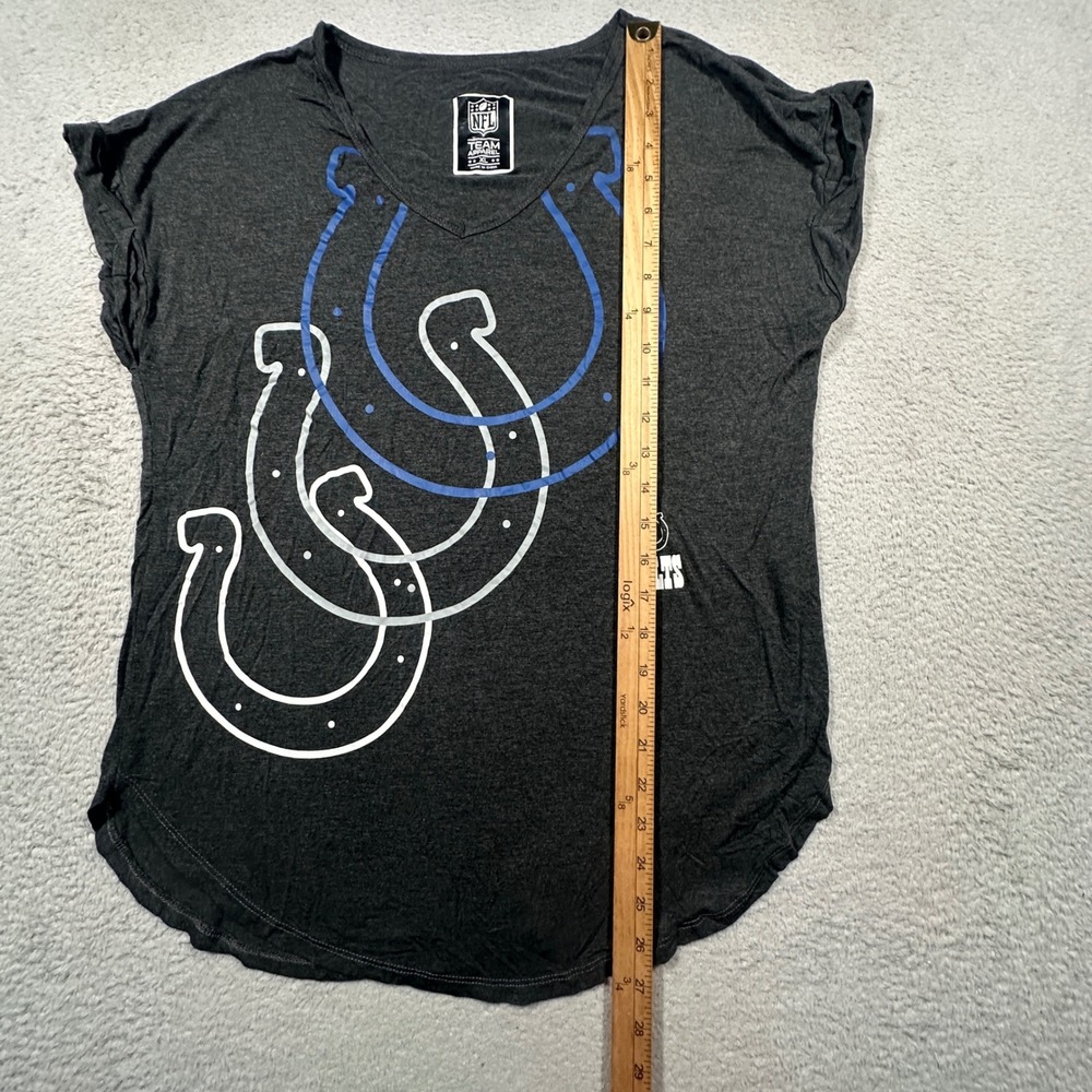 NFL Team Apparel Indianapolis Colts Top Womens XL Gray Horseshoe Graphic V-Neck - Picture 6 of 6